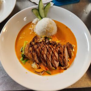 Knusprige Ente in Curry Soße